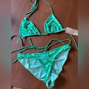 Frankie’s Bikinis X Naomi Bikini